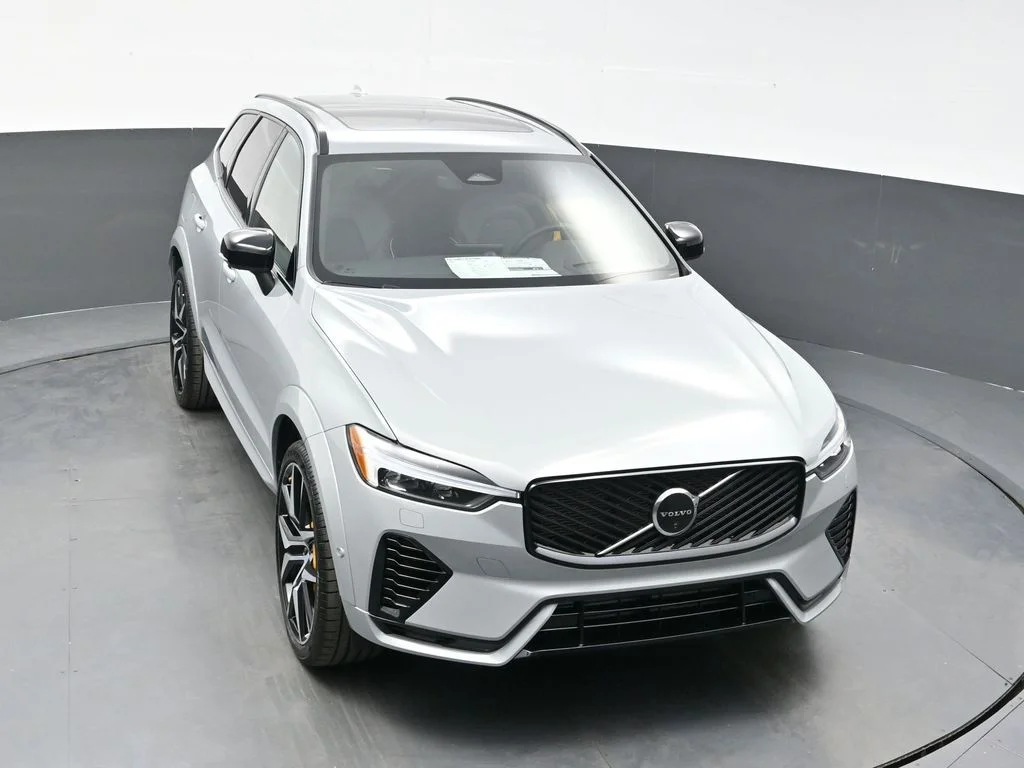 New 2026 Vapour Grey Volvo T8 Polestar Engineered image 33