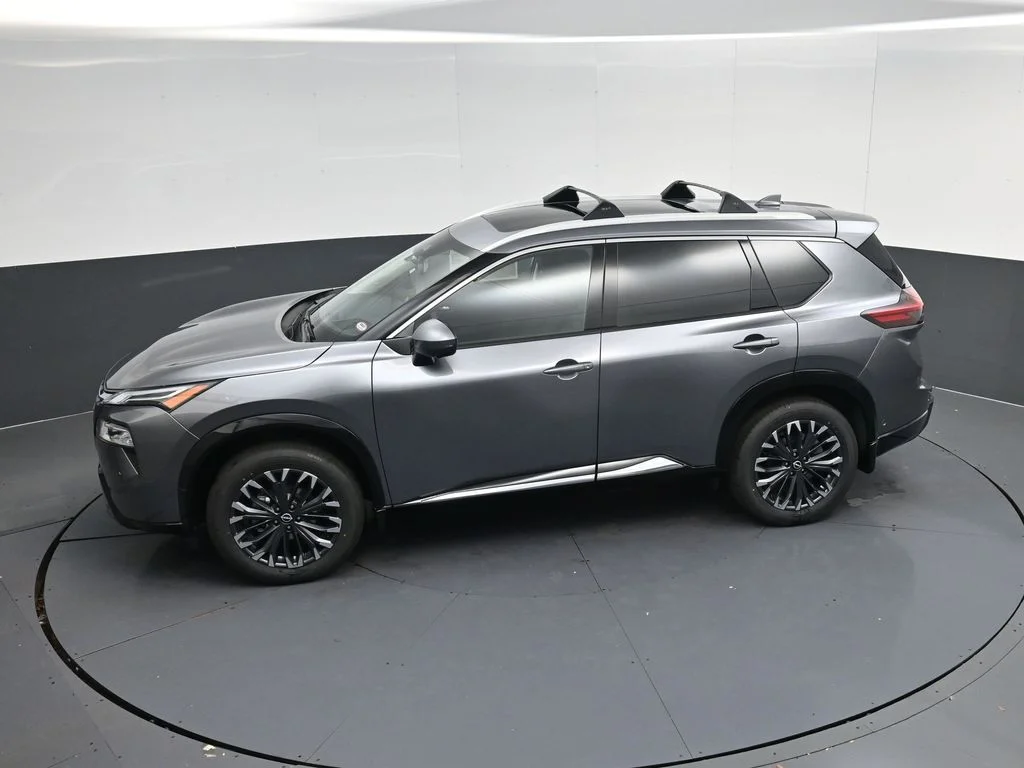 New 2026 Gray Nissan Platinum image 45
