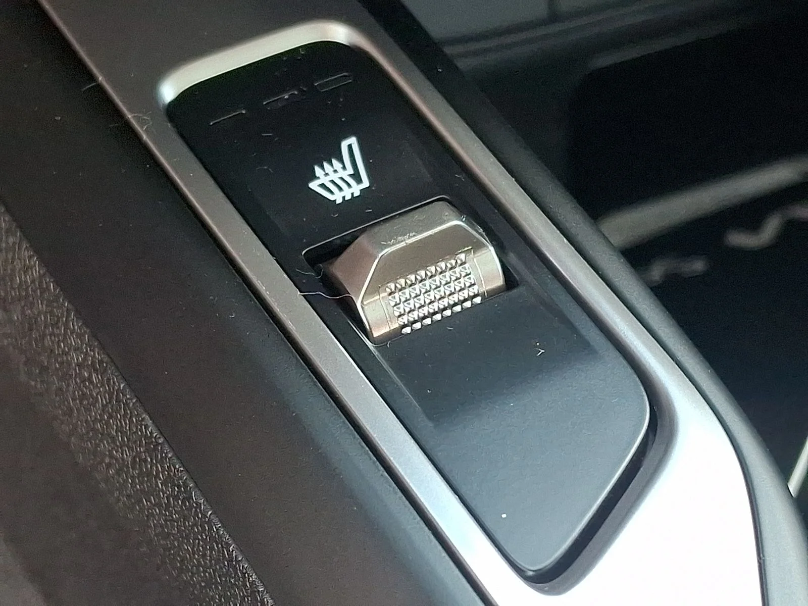 New 2026 Silver Kia EX image 22