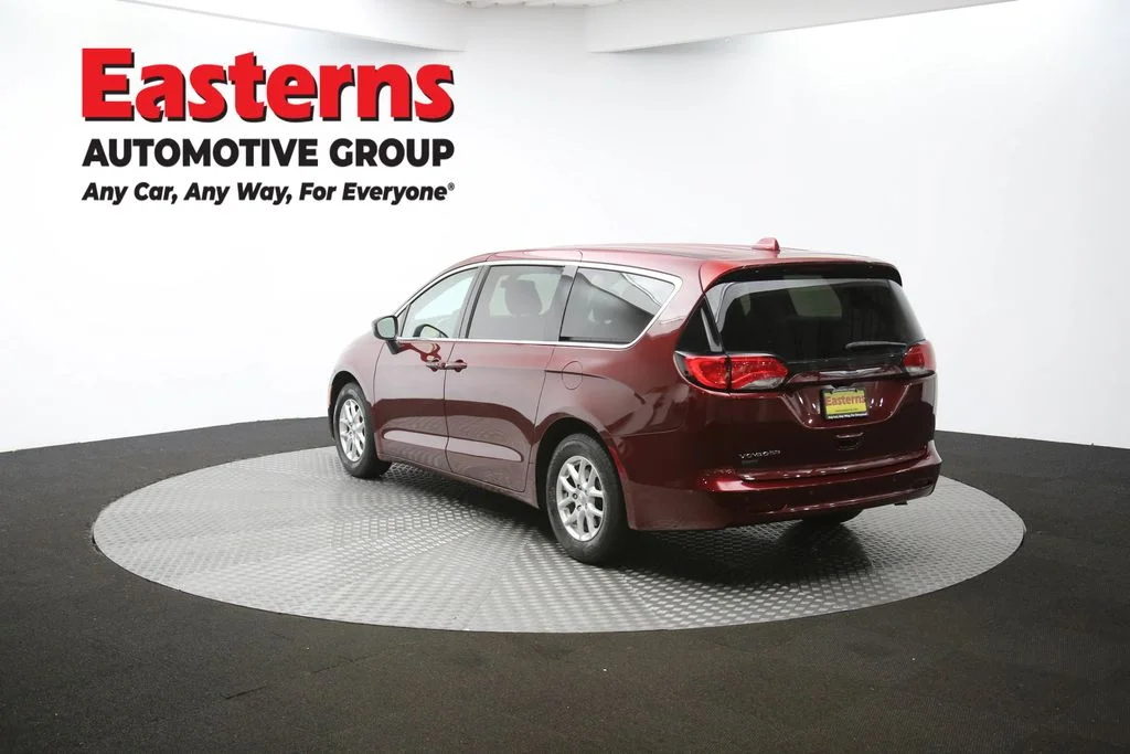 Used 2020 Red Chrysler LX image 64