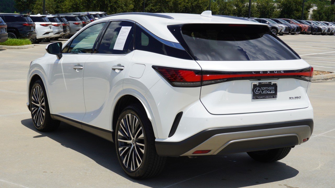 Certified Used 2025 EMINENT WHITE PEARL Lexus RX 350 Premium Plus image 8