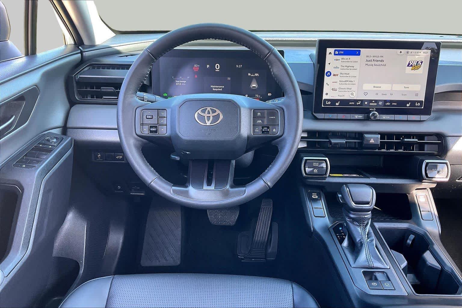 Certified Used 2026 Wind Chill Pearl Toyota XLE Premium image 5