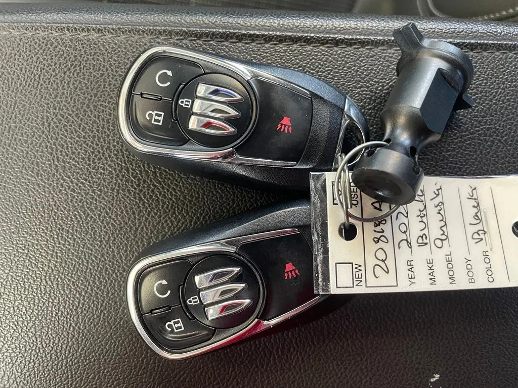 Used 2025 Black Buick Preferred image 18