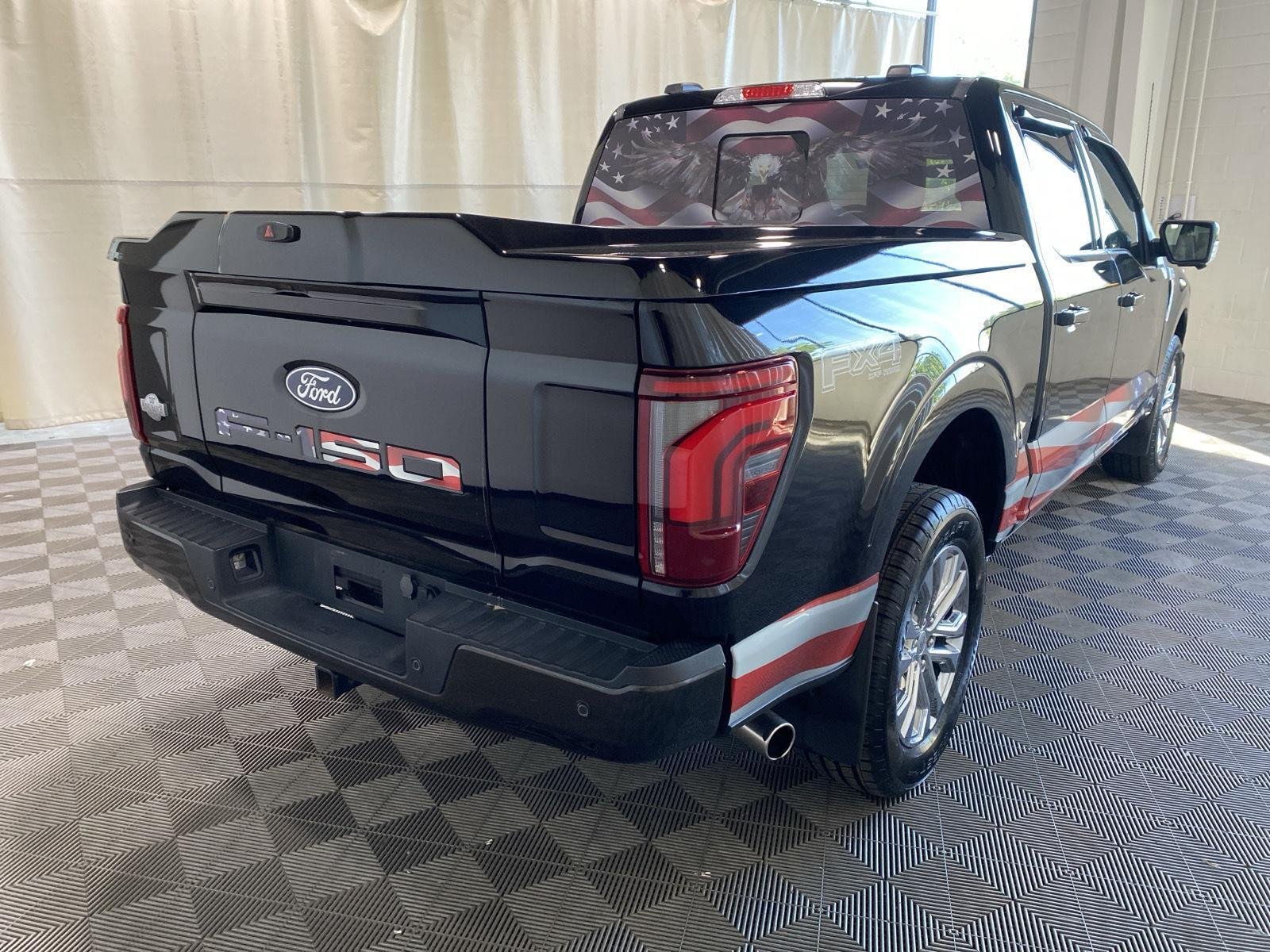 Used 2024 Black Metallic Ford King Ranch image 13