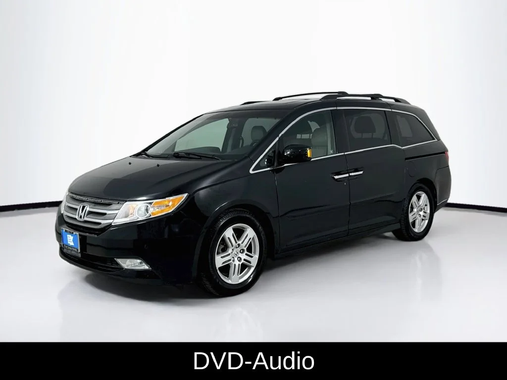 Used 2012 Black Honda Touring image 3