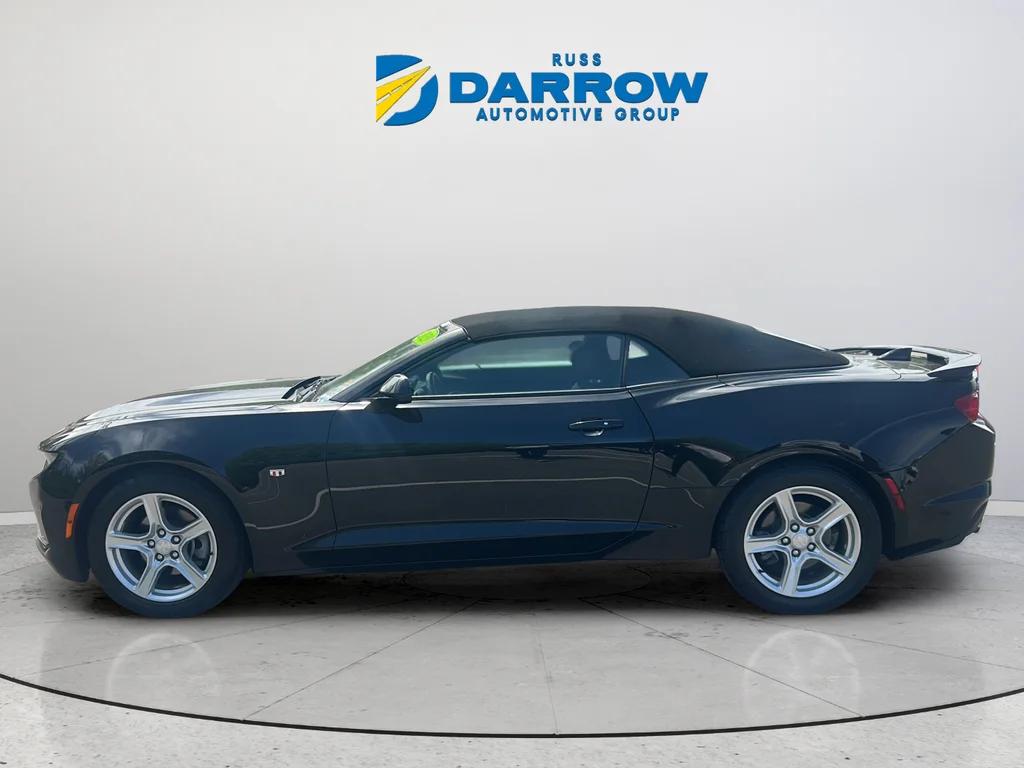 Used 2023 Black Chevrolet 1LT image 2