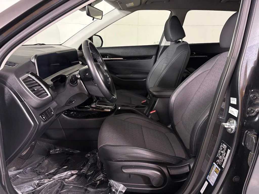 Used 2024 Gray Kia X-Line image 16
