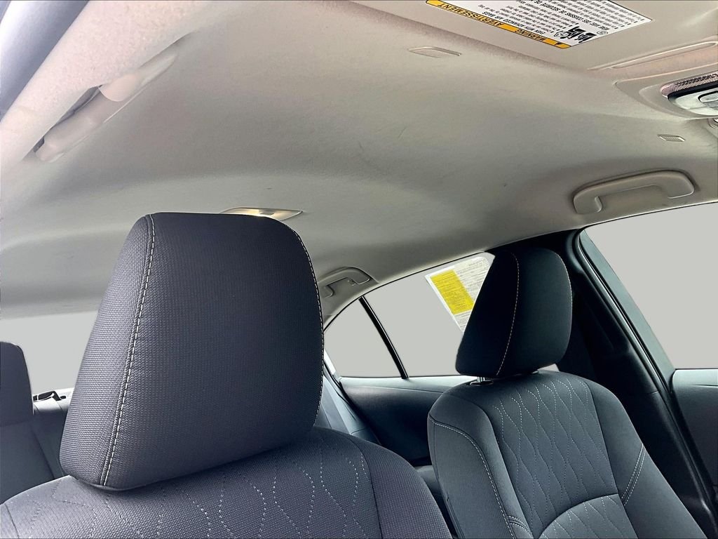 Used 2025 White Toyota LE image 22