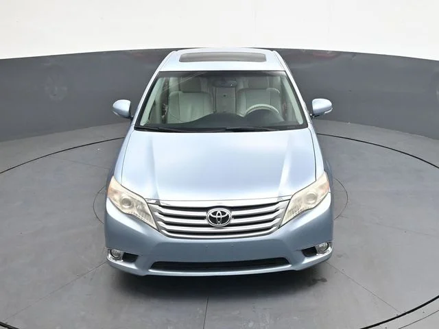 Used 2011 Blue Toyota Limited image 31