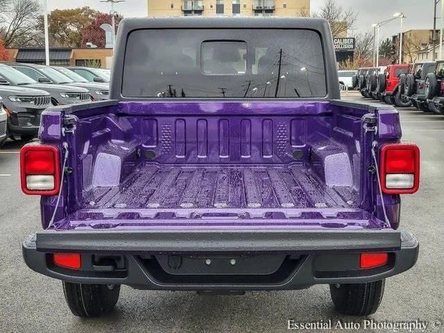 New 2026 Reign Exterior Paint Jeep Sport S image 8