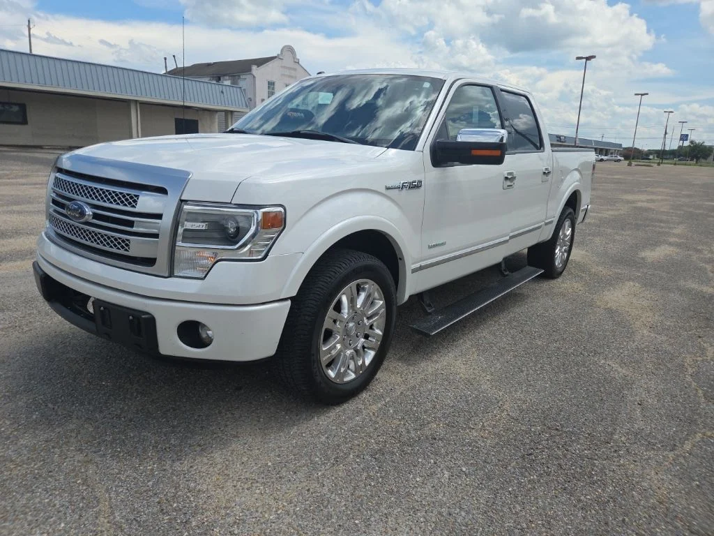 Used 2013 White Ford Platinum image 3