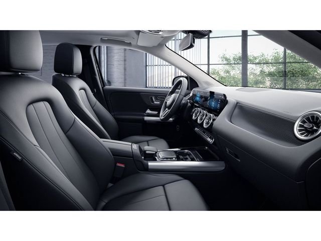 Used 2023 Black Mercedes-Benz GLA 250 image 4