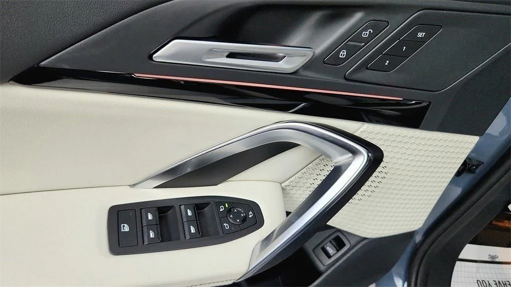 Used 2026 Storm Bay Metallic BMW xDrive28i image 20