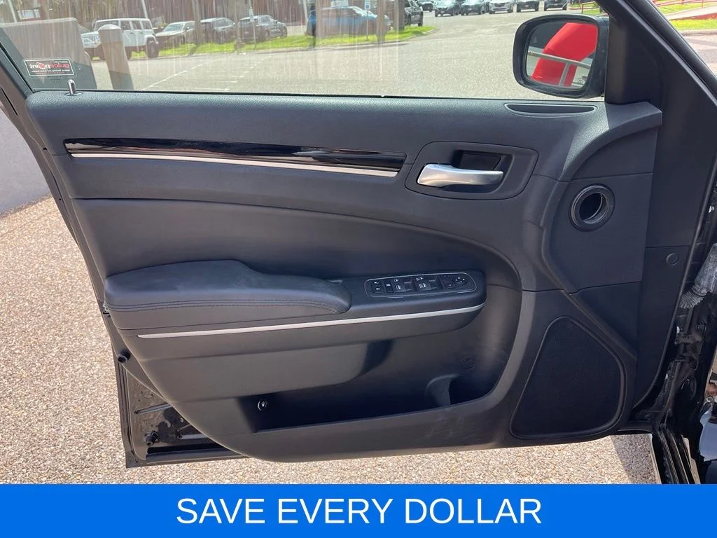 Used 2023 Black Chrysler Touring image 13