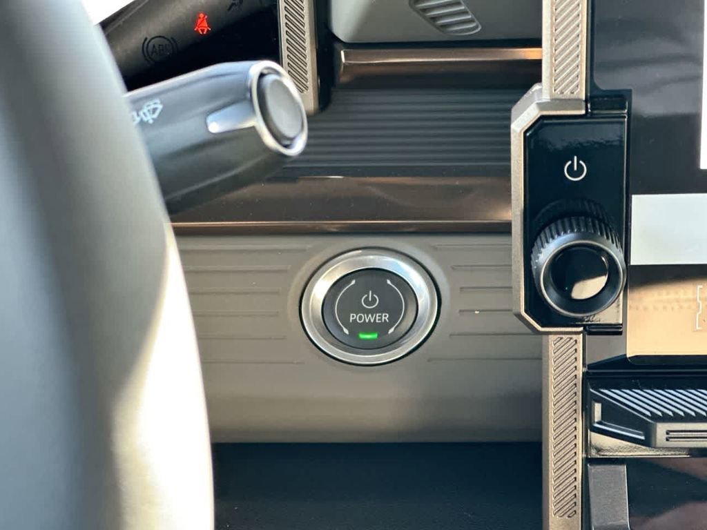 2025 GMC HUMMER EV 3X - Photo 17
