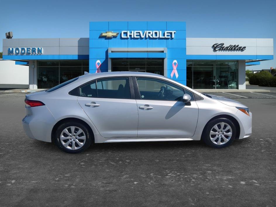 Used 2026 Classic Silver Metallic Toyota LE image 4