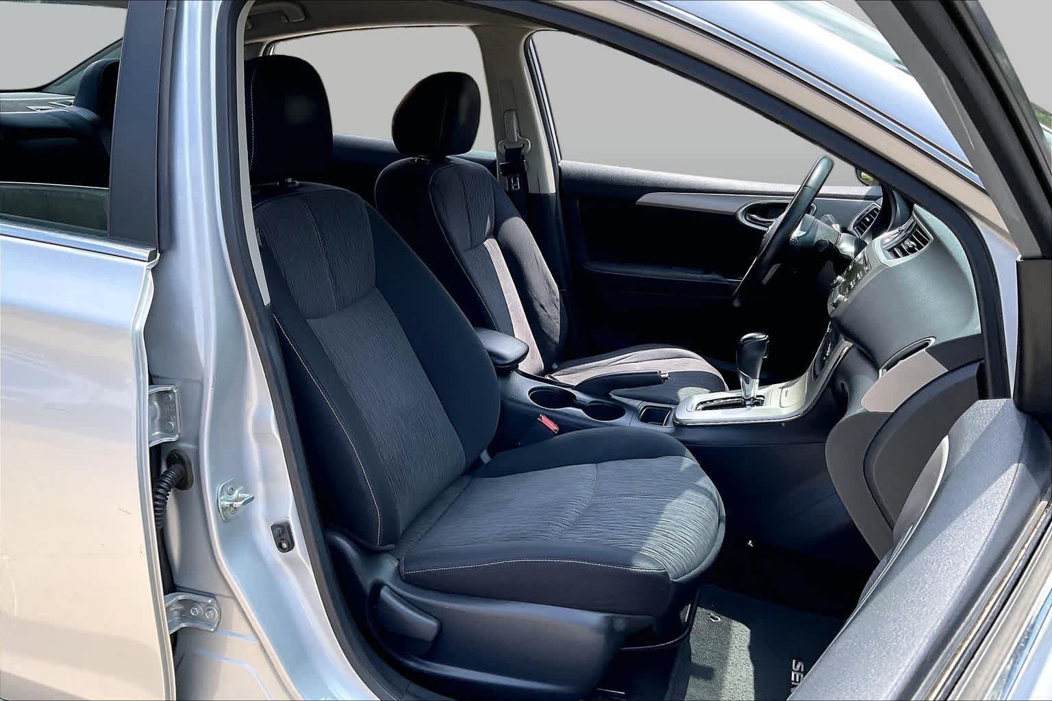 Used 2014 Brilliant Silver Nissan SV image 9