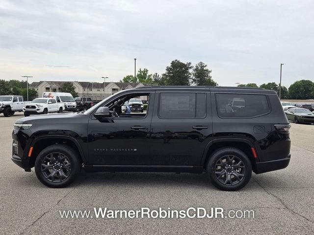 New 2026 High Gloss Black Exterior Paint Jeep Limited image 4