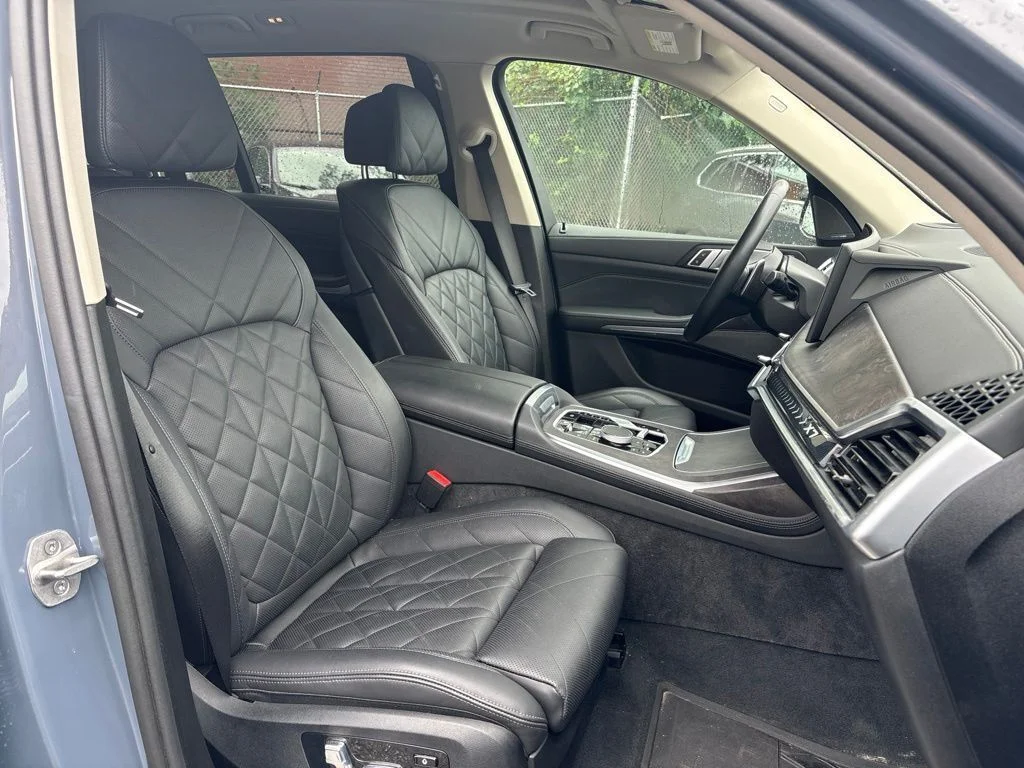 Certified Used 2024 Brown BMW xDrive40i image 17