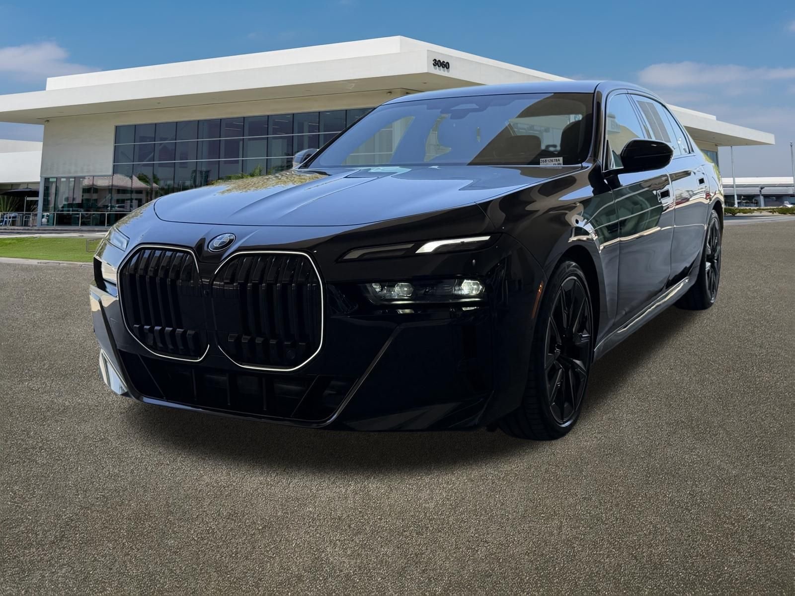 Used 2025 Black BMW 740i xDrive image 4