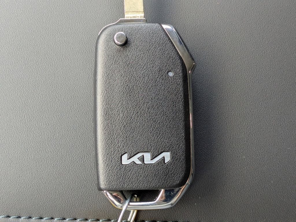 New 2025 Aurora Black Pearl Kia LX image 28