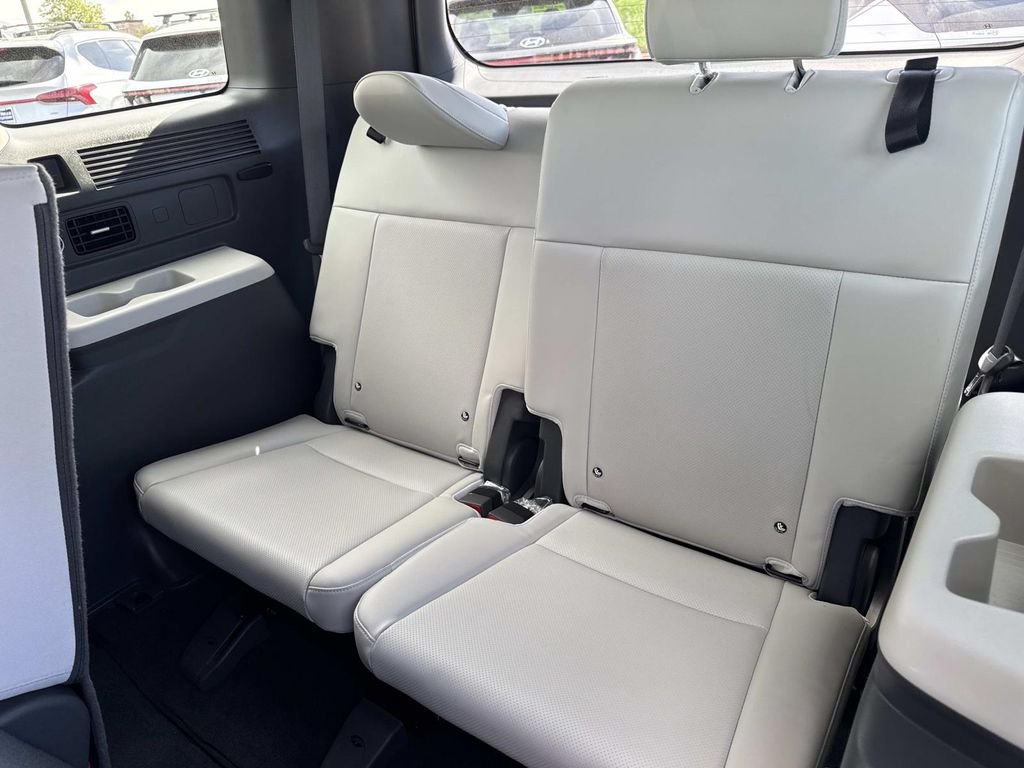 Certified Used 2025 White Hyundai SEL image 22