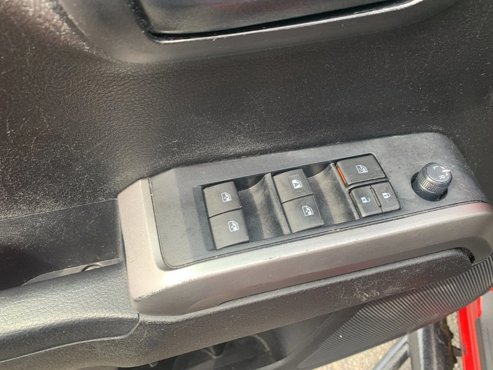 Used 2021 Red Toyota SR5 V6 image 12