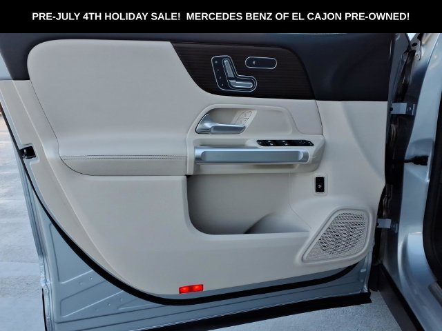 Used 2026 Silver Mercedes-Benz GLB 250 image 13