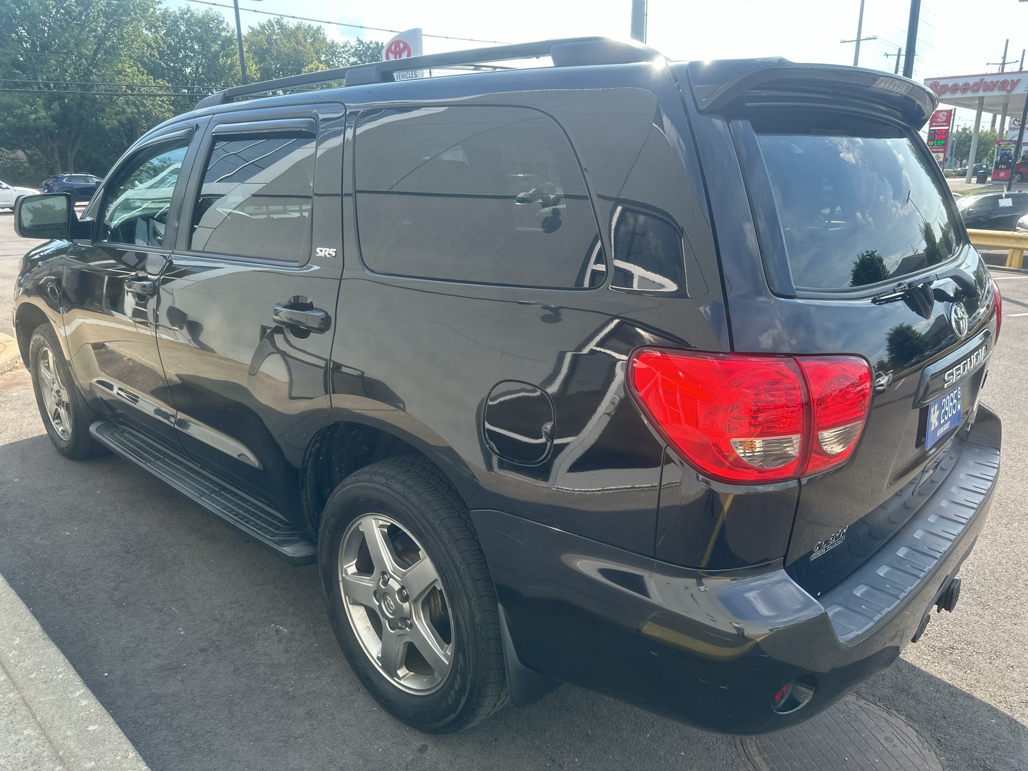 Used 2013 BLACK Toyota SR5 image 6