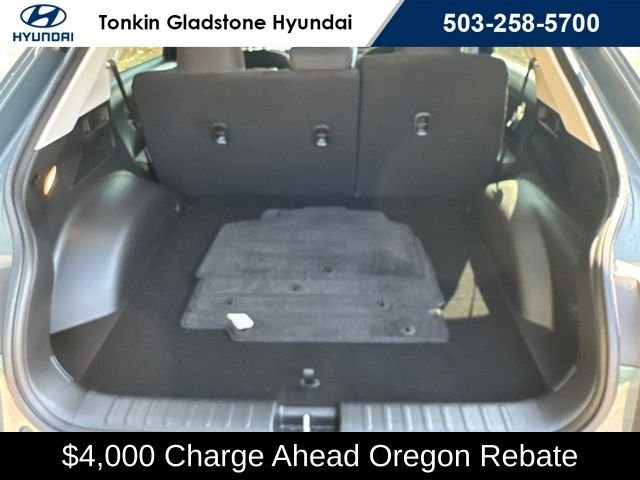 Certified Used 2024 Teal Hyundai SE image 17
