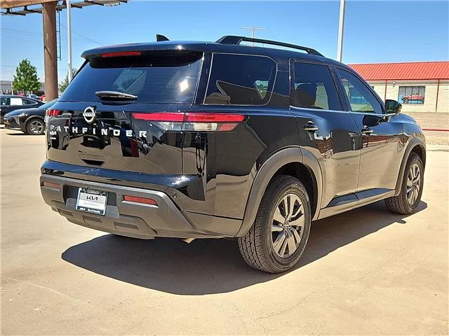 Used 2025 Black Nissan SV Front-Wheel Drive image 3
