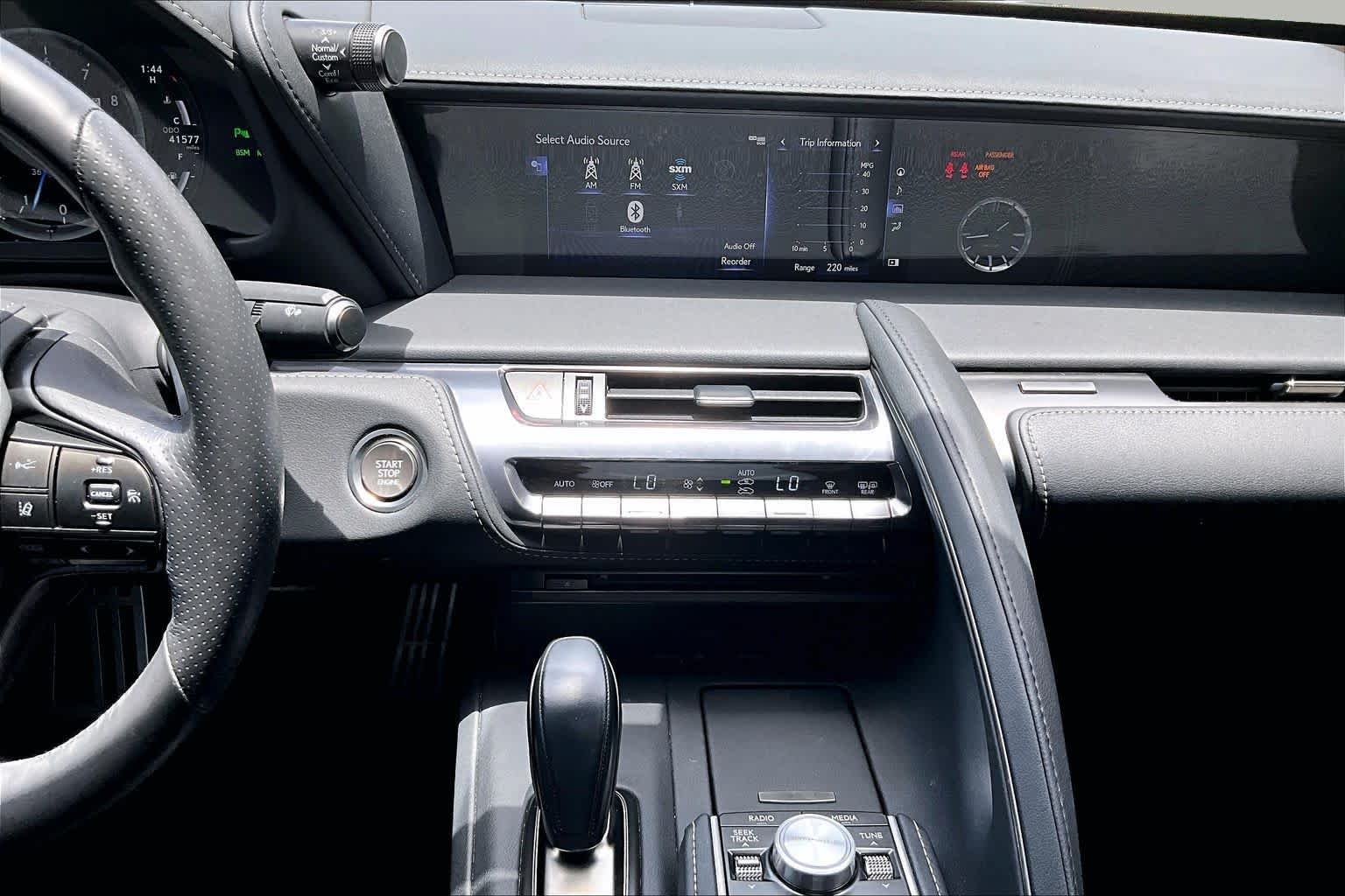 Used 2021 Obsidian Lexus  image 7