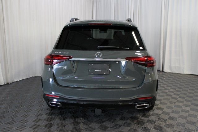 New 2026 MANUFAKTUR Silicon Grey Mercedes-Benz GLE 450 image 5