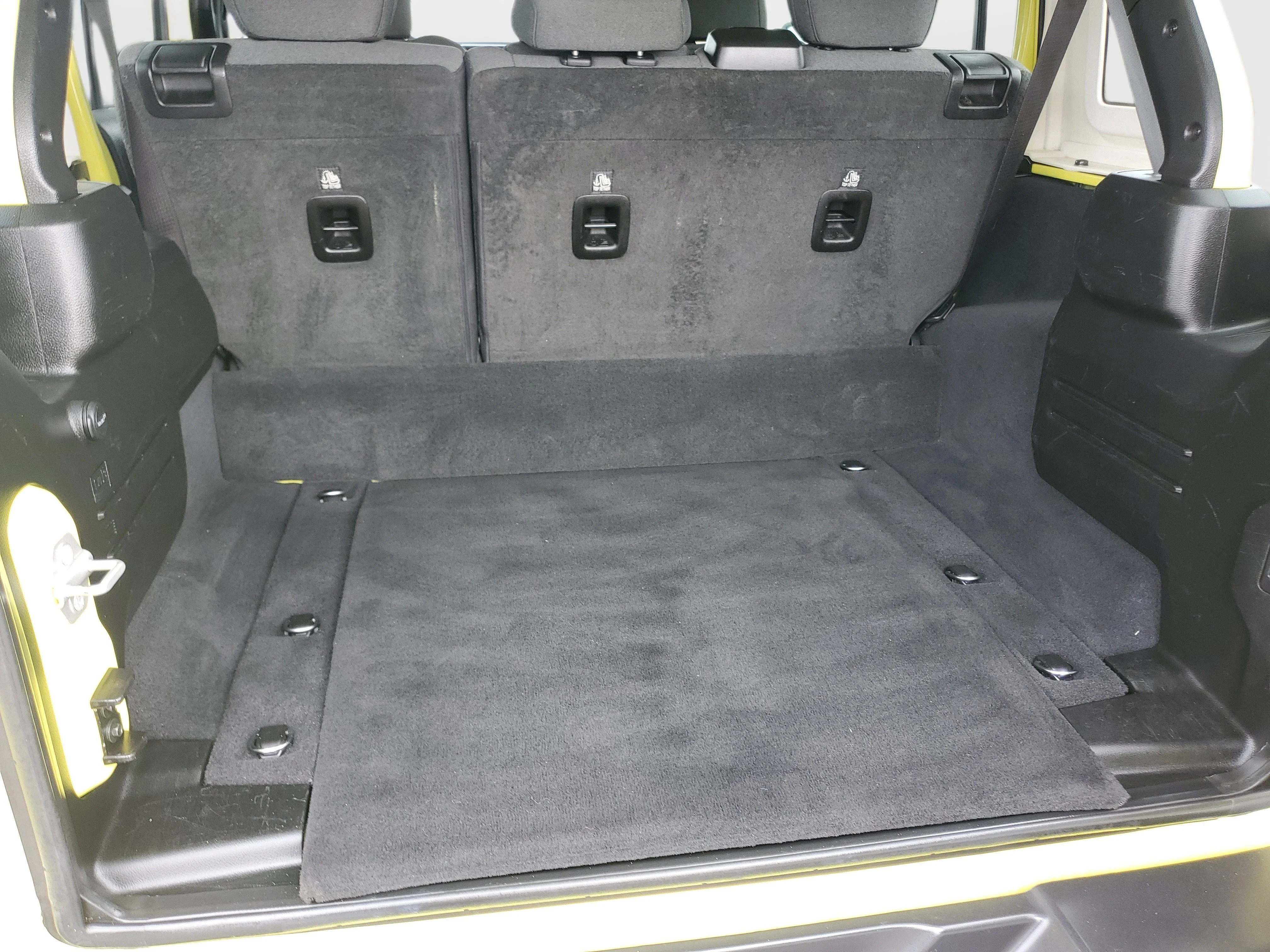 Used 2024 Yellow Jeep Sahara 4xe image 27