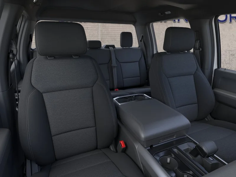 New 2026 Oxford White Ford XLT image 10