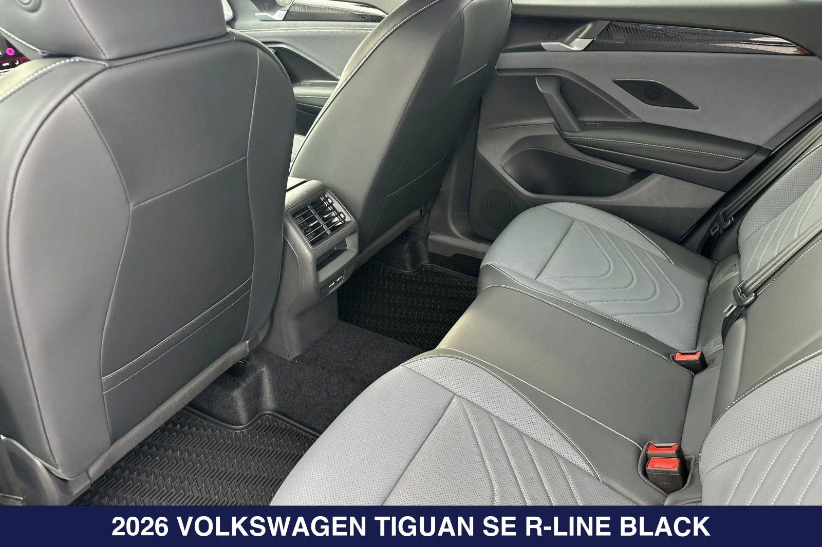 2026 Volkswagen Tiguan SE R-LINE BLACK - Photo 12