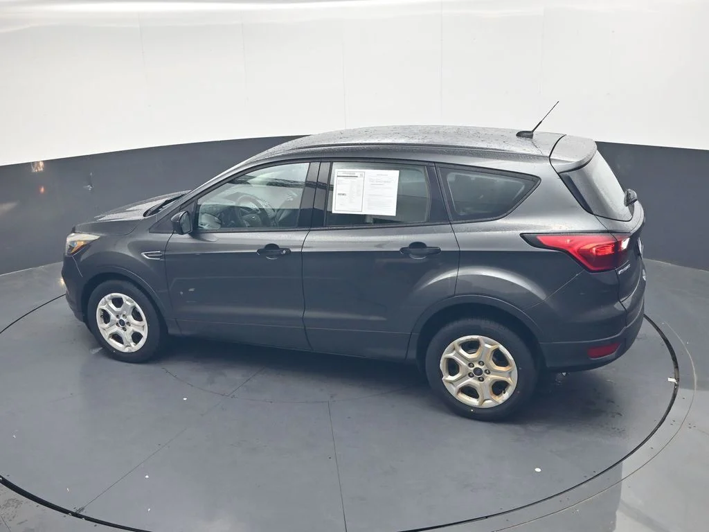 Used 2019 Gray Ford S image 36