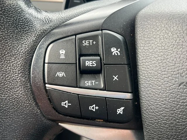 Used 2020 Blue Ford Limited image 31