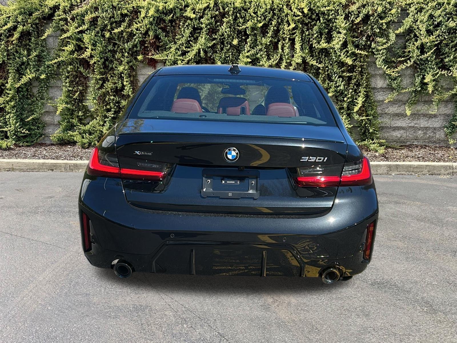 New 2026 Black Sapphire Metallic BMW 330i xDrive image 5