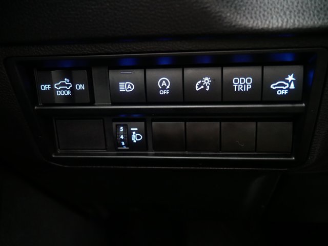 Used 2024 Midnight Black Metallic Toyota Crew Cab SR5 w/ Premium Pkg & Convenience Pkg image 26