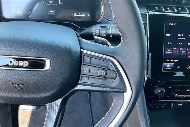Used 2025 Gray Jeep Altitude X image 16