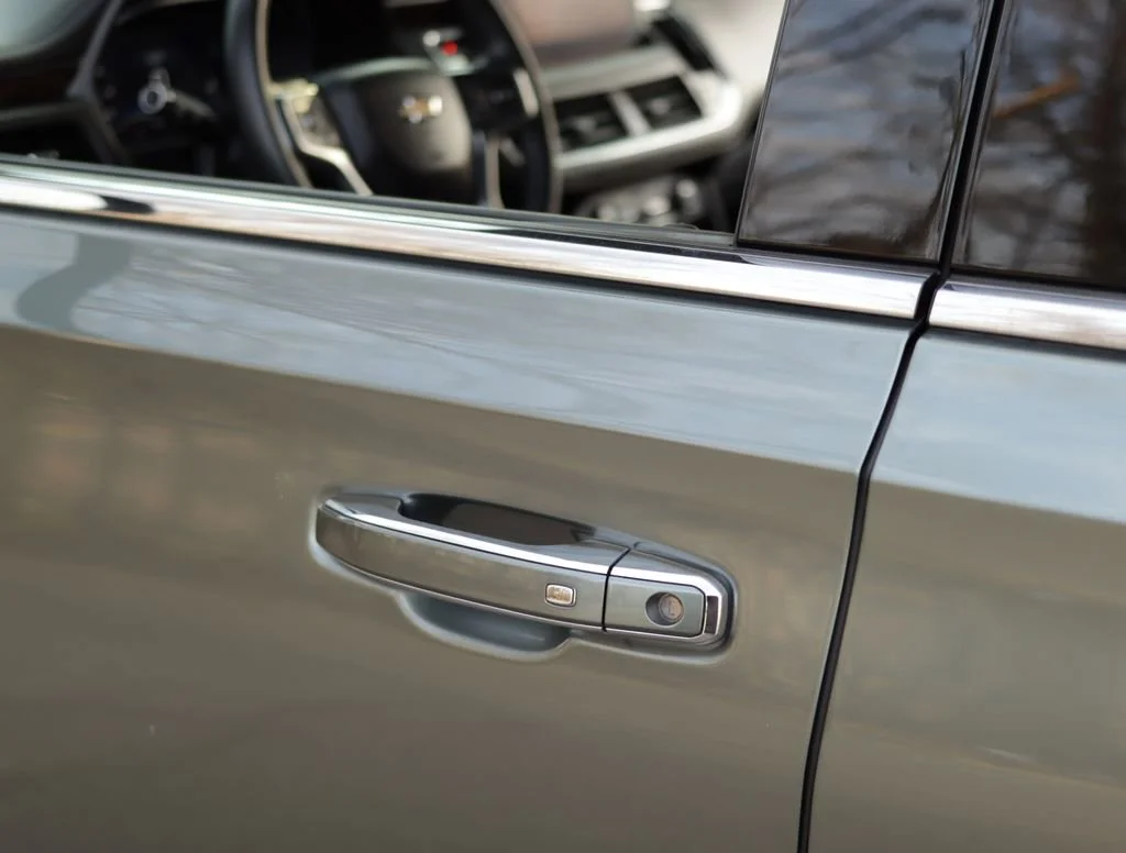 2023 Chevrolet Suburban Premier - Photo 38