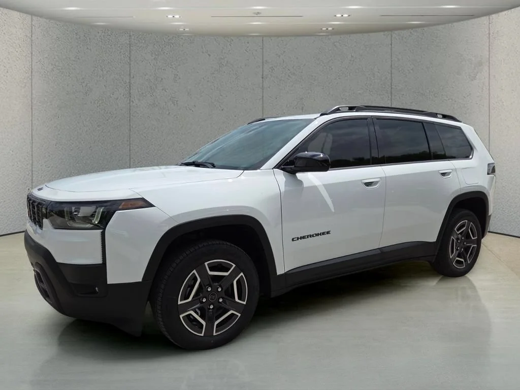 New 2026 Bright White Clearcoat Jeep Laredo image 10
