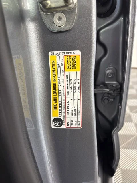 Used 2018 SATIN STEEL METALLIC Chevrolet 4WD ZR2 image 8