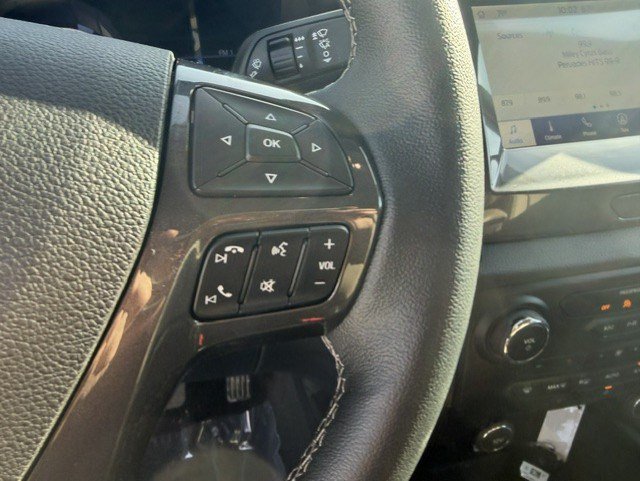 Used 2020 Silver Metallic Ford LARIAT image 13