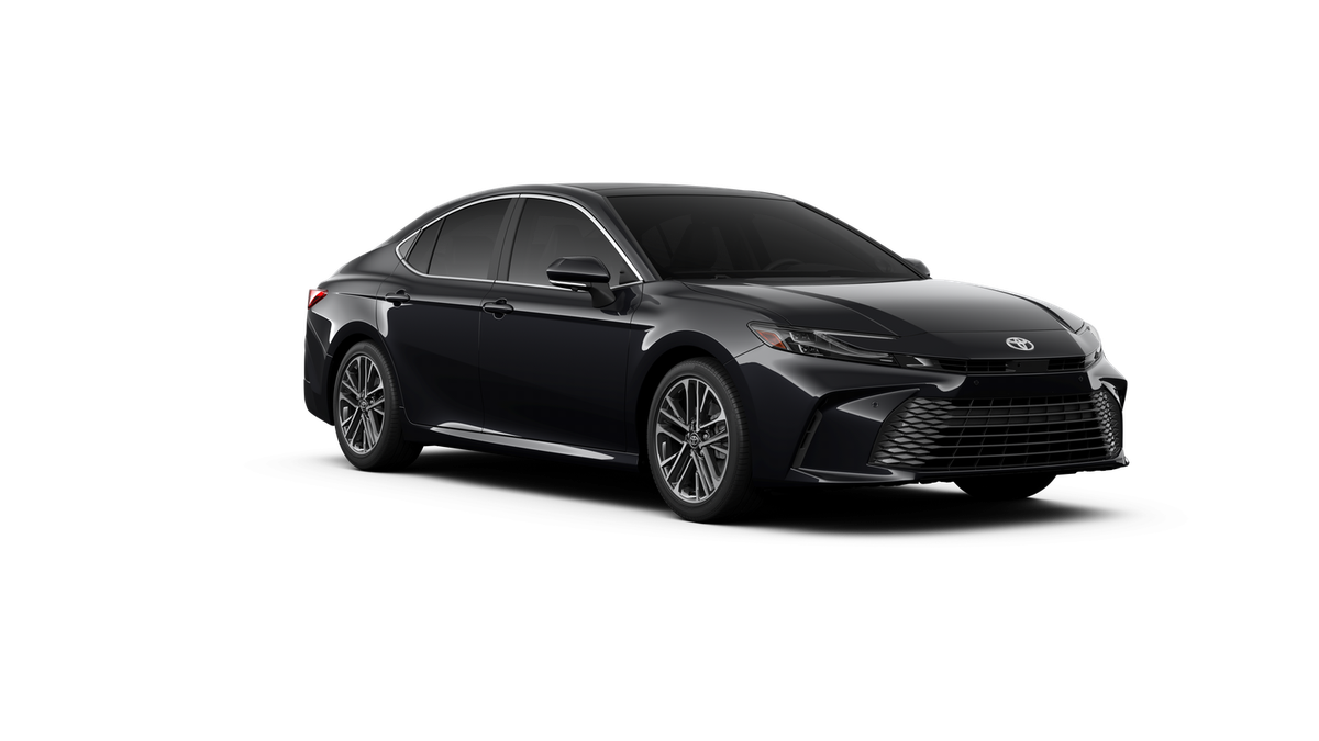 2026 Toyota Camry XLE - Photo 14