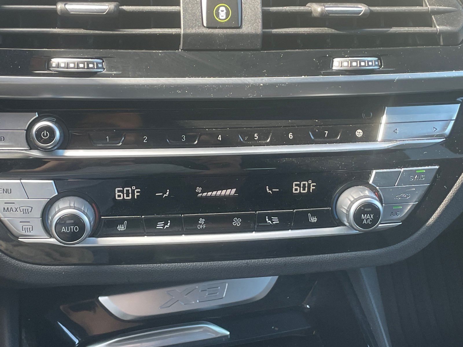 Used 2020 Glacier Silver Metallic BMW xDrive30i image 16