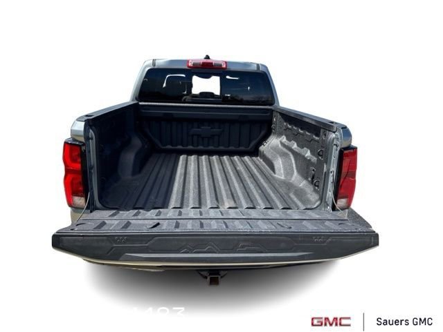 2025 Chevrolet Colorado ZR2 - Photo 23