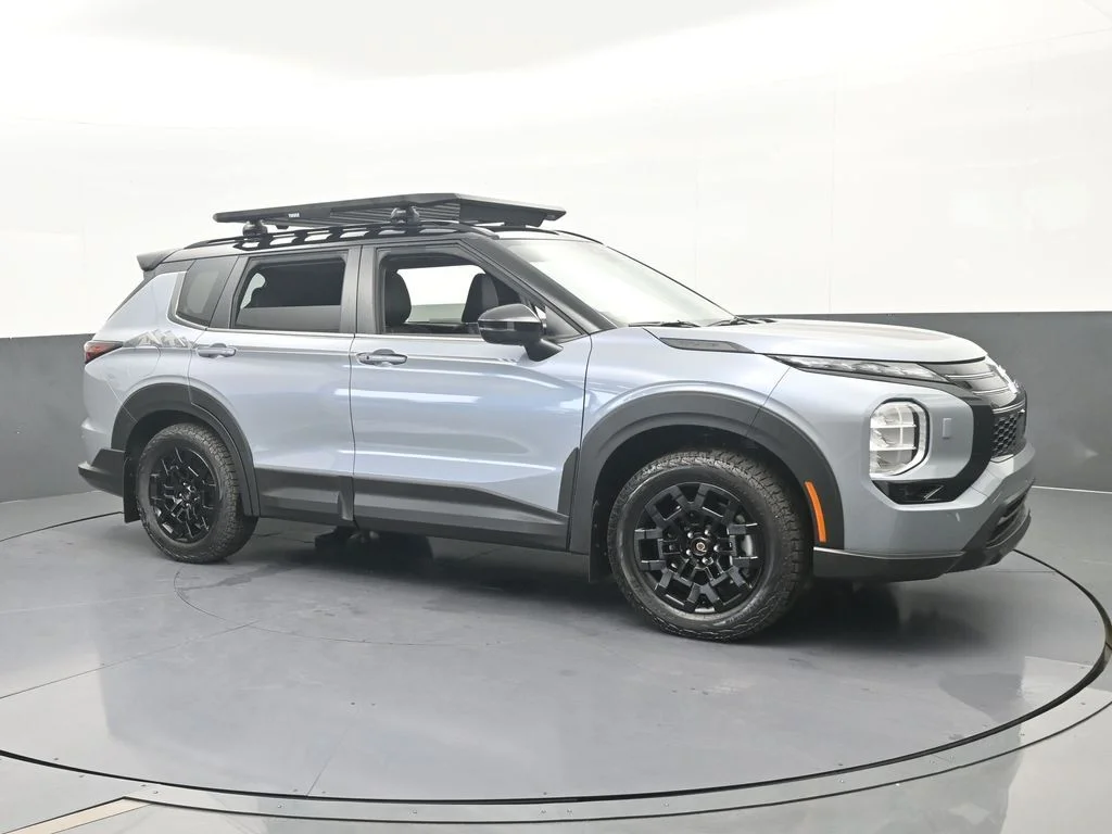 2025 Mitsubishi Outlander Trail Edition - Photo 8