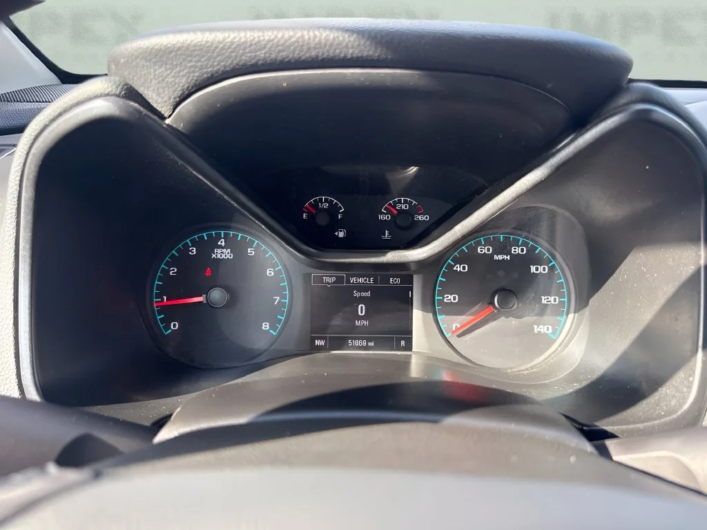 Used 2022 White Chevrolet LT image 20